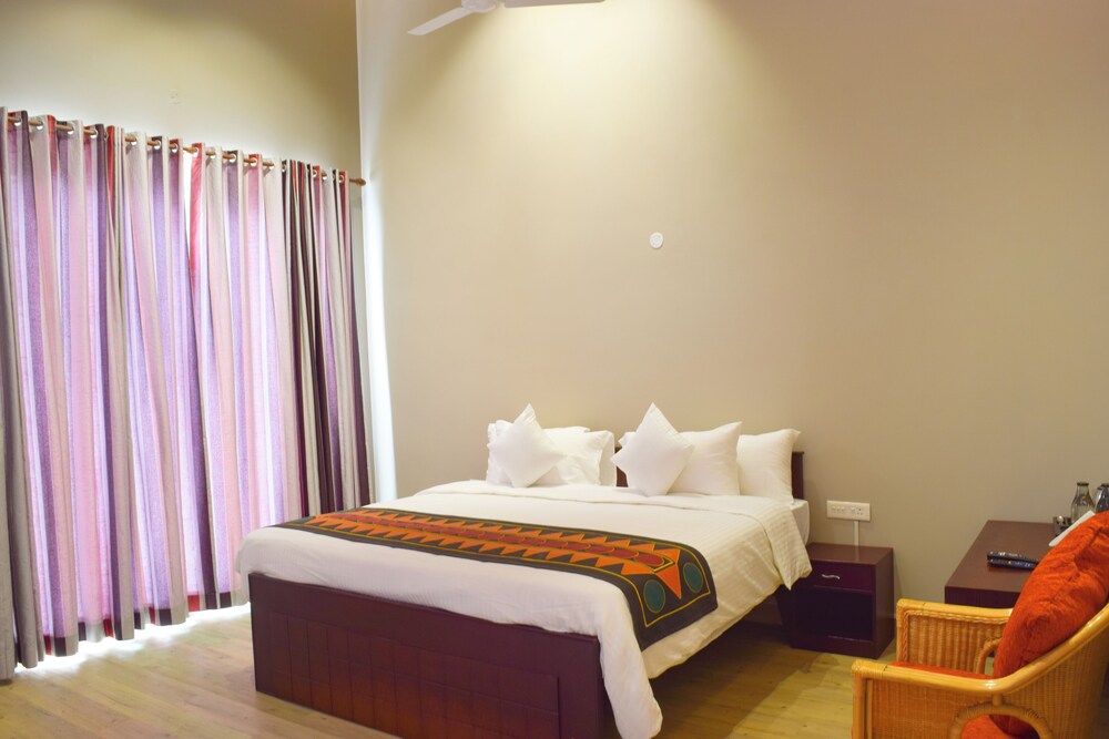 Ibex Resorts Coonoor (Tapas )