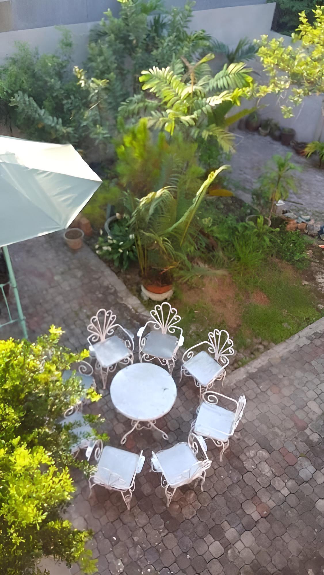 The Casting Homestay