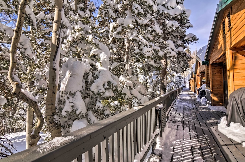 The Cottages: Ski-in/out Retreat - Hike & Explore! view 4