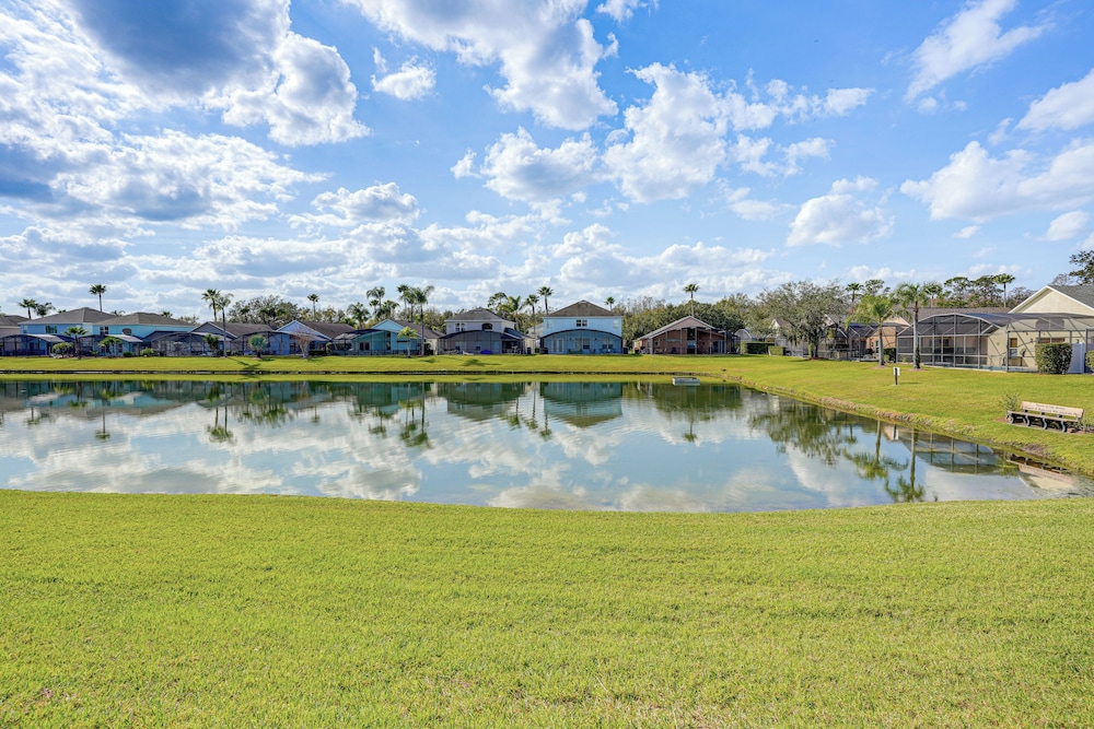 9 Mi to Disney: Home w/ Pool Table & Water Views!