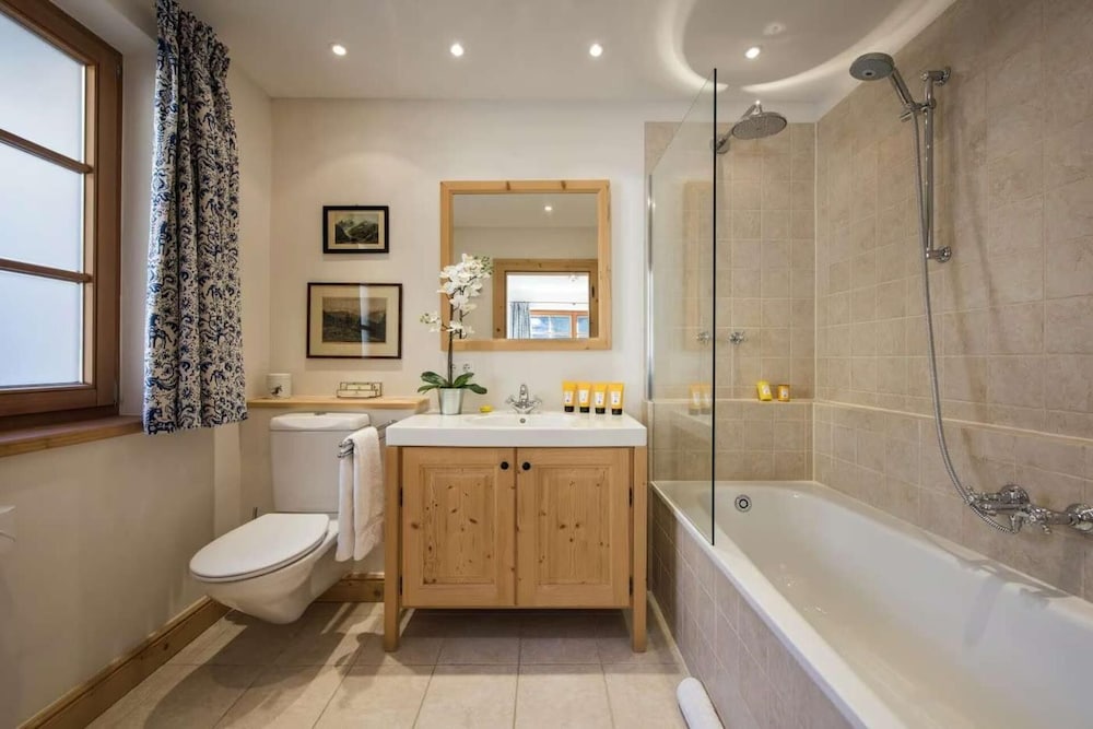 Alpine Bliss Retreat in Sankt Anton