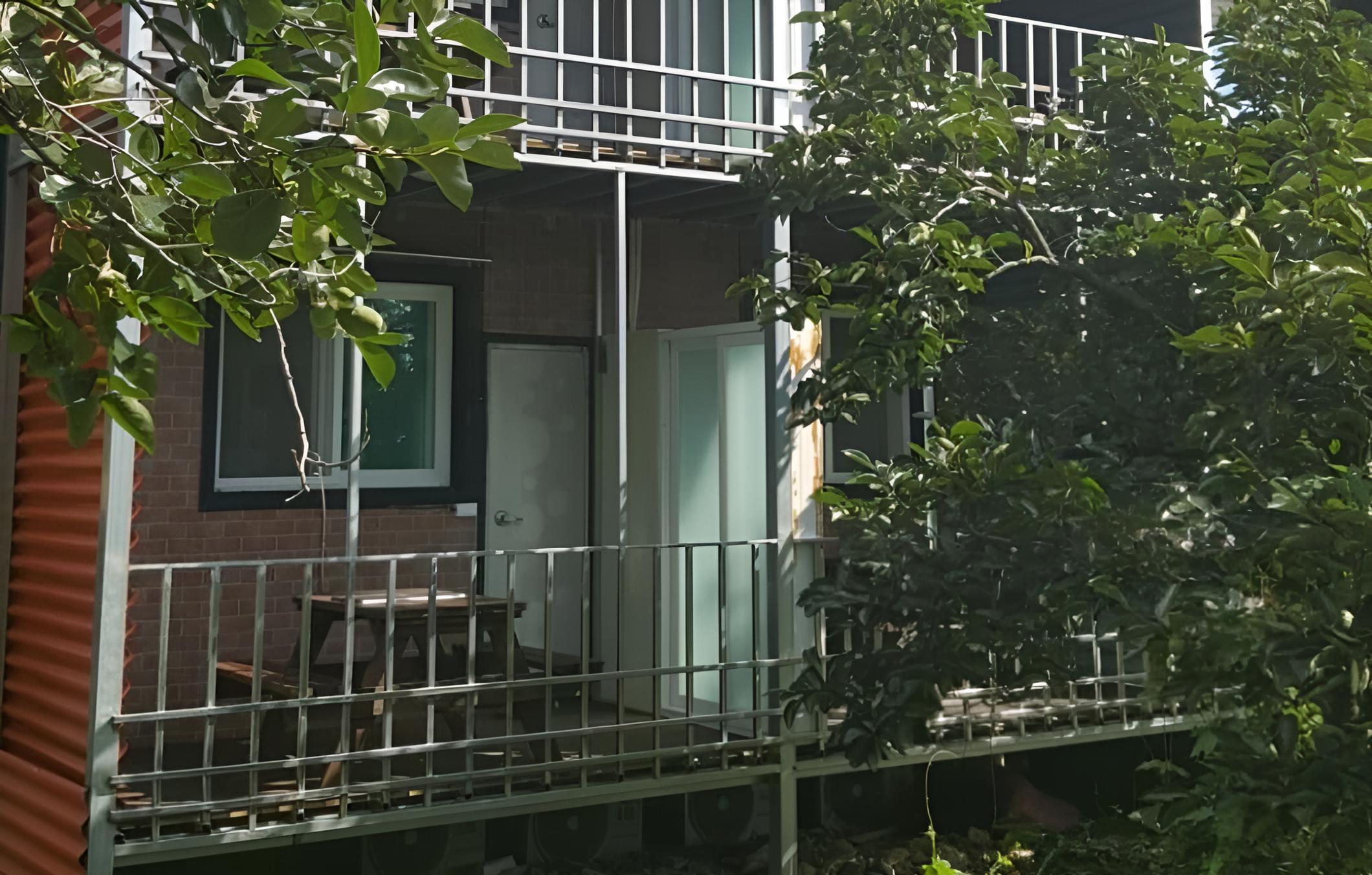 Photo 77