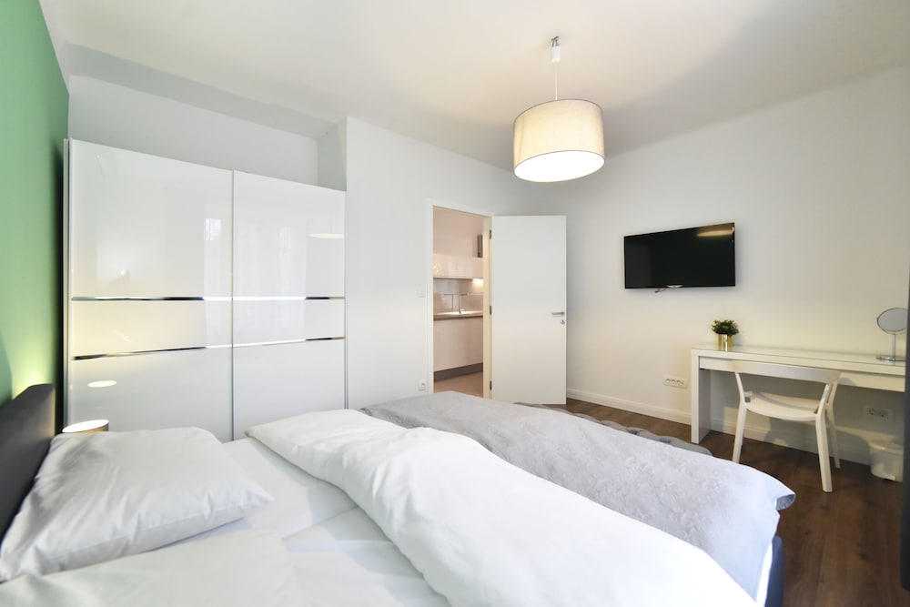 Moin - Moin Apartment and Suite Zagreb view 2