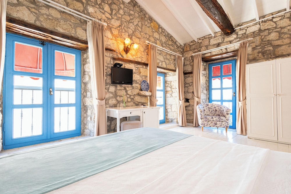 Alacati Eski Ev Hotel - Image 28