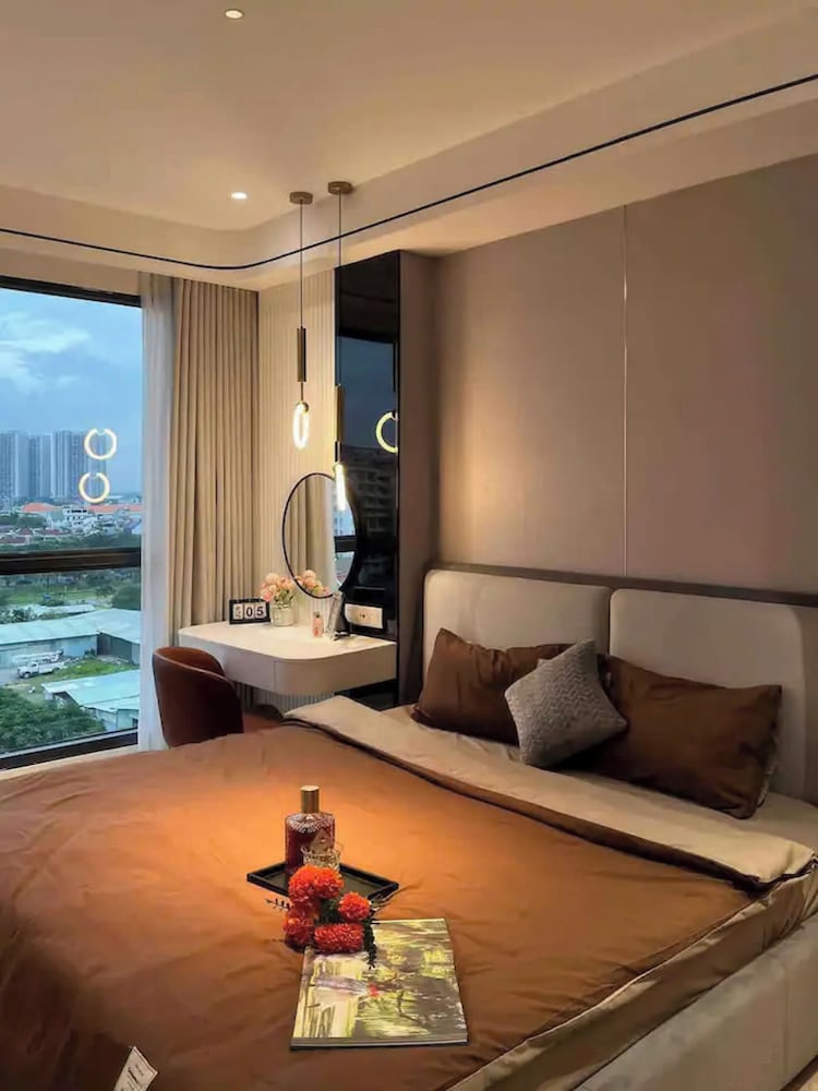 The Antonia Apartments - Korea Town D7