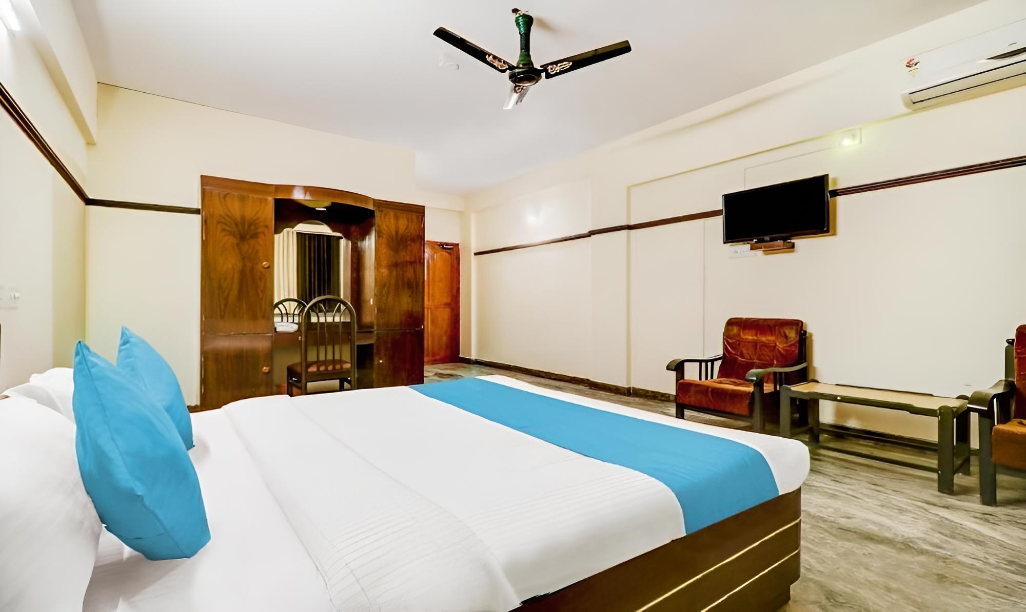 HOTEL RVEES REGENCY view 4