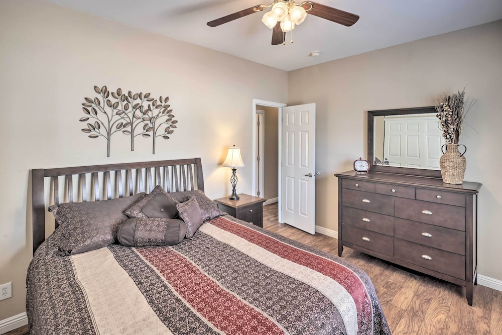 River's Edge Golf Condo w/ Beach Access + Patio! view 4