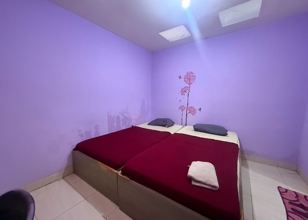 OYO 94790 Putri Bungsu Residence
