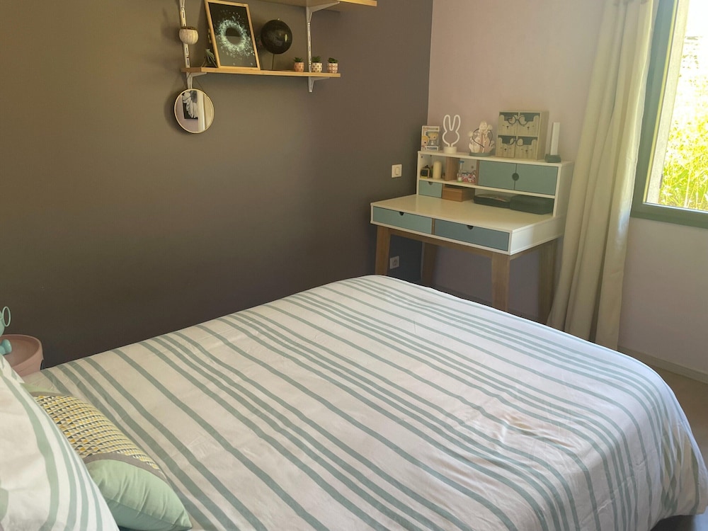 Villa in Vaison Near Roman Ruins & Pool
