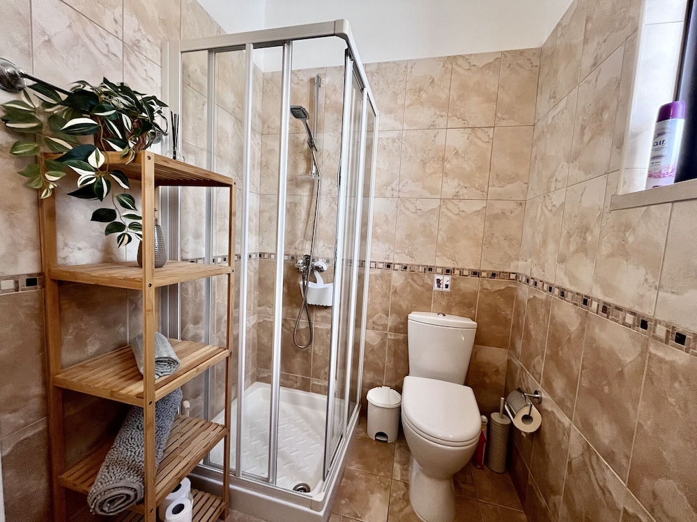 103 KOK - Stay Athena Villa