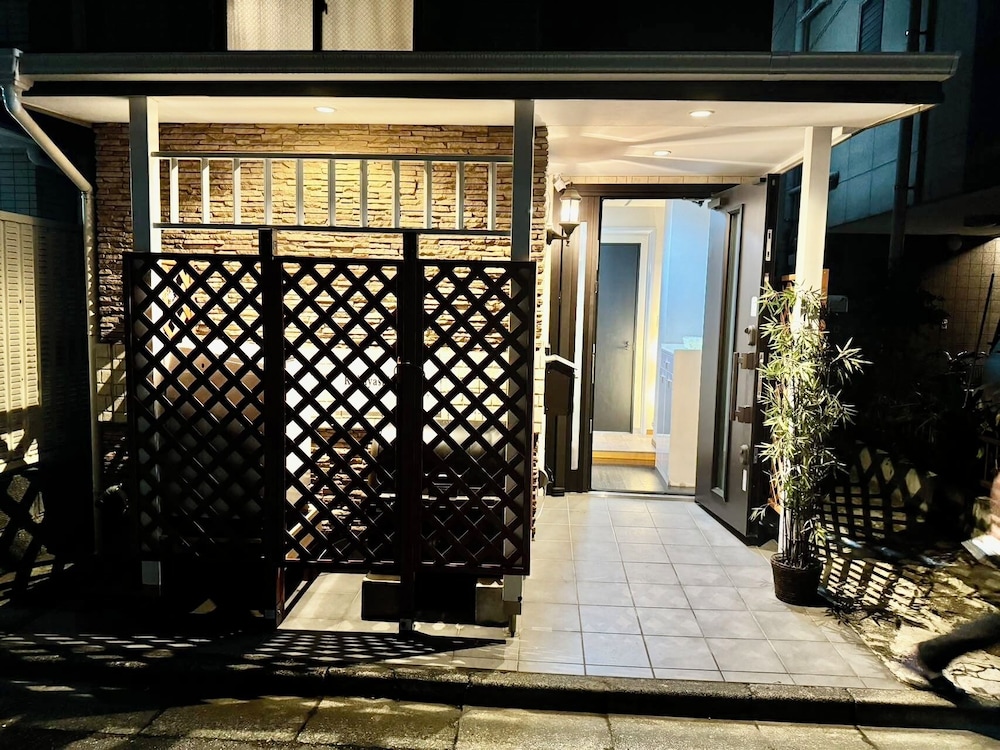 Kobayashi Building