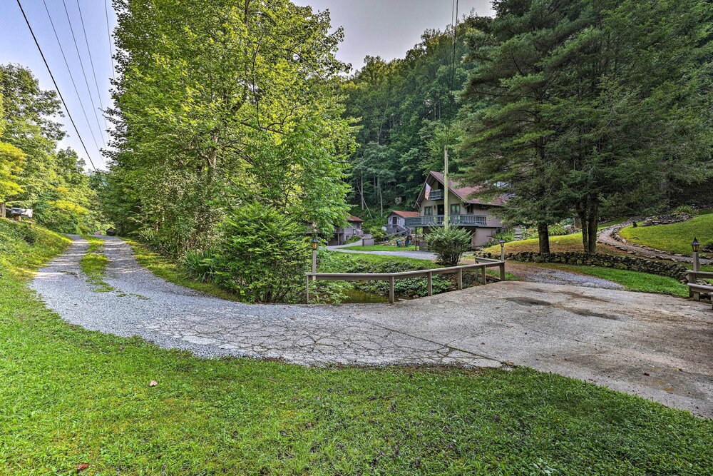 Chalet Retreat: Cozy Cabin w/ On-site Creek! view 5