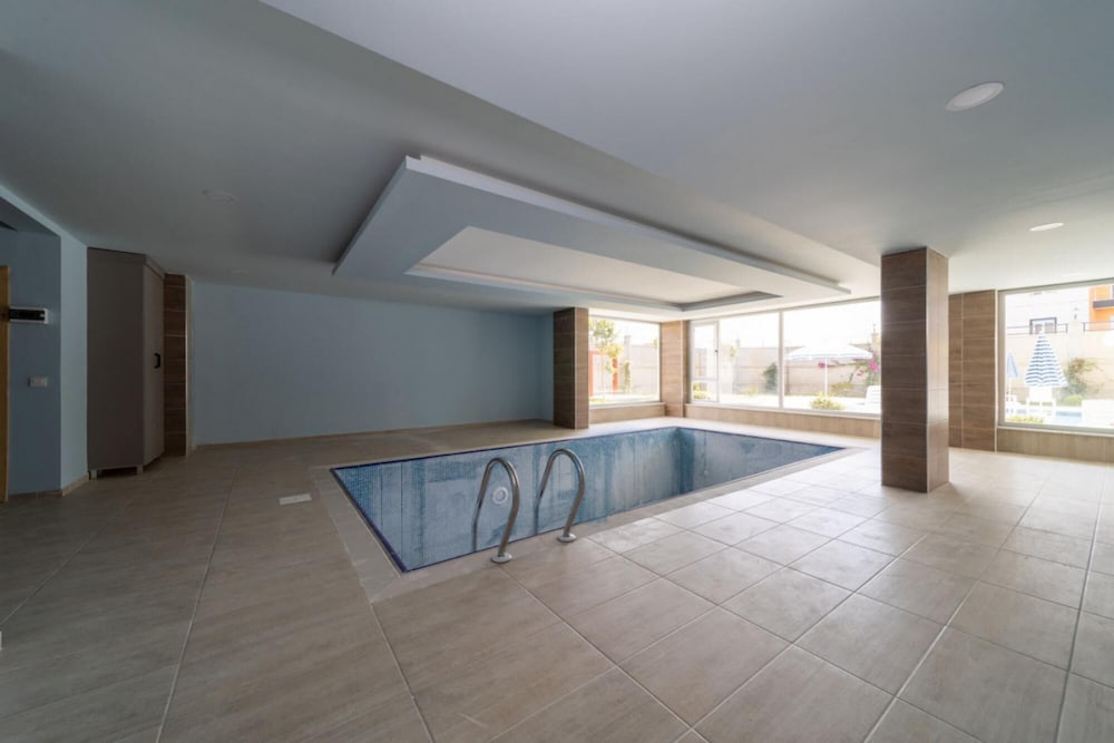 Modern Flat With Shared Closed Pool in Alanya view 3