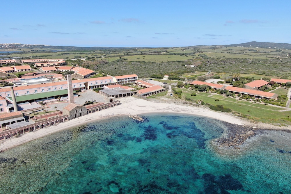 Dimora Ibiscus 50mt From Beach photo 5