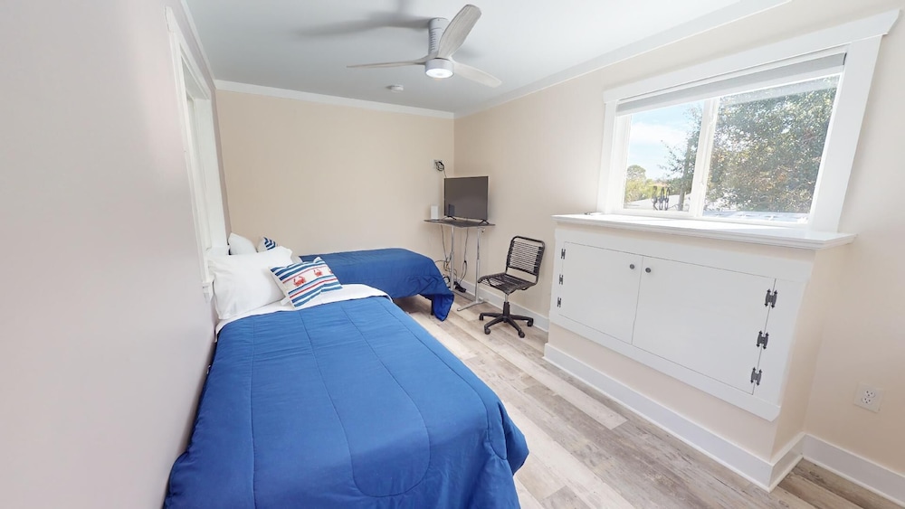 1004 2nd Avenue by Tybee Vacation Rentals