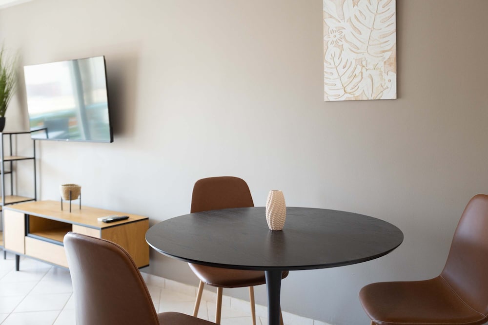Kalamata City Nest Ypapanti Cozy Bright Getaway