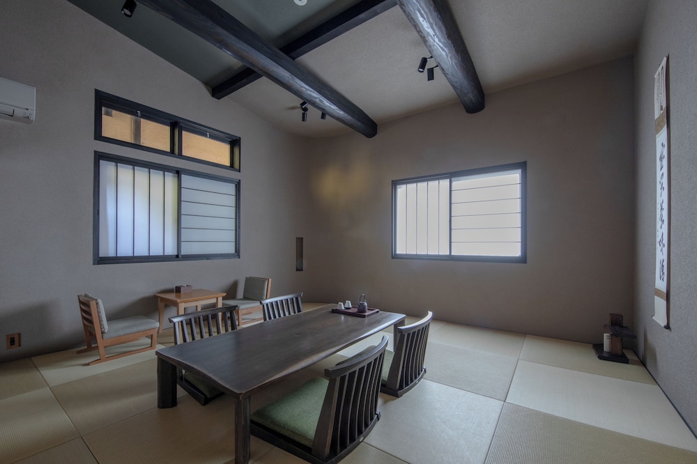 Fuefukigawa Onsen Zabou