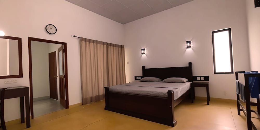 Avita Holiday Home