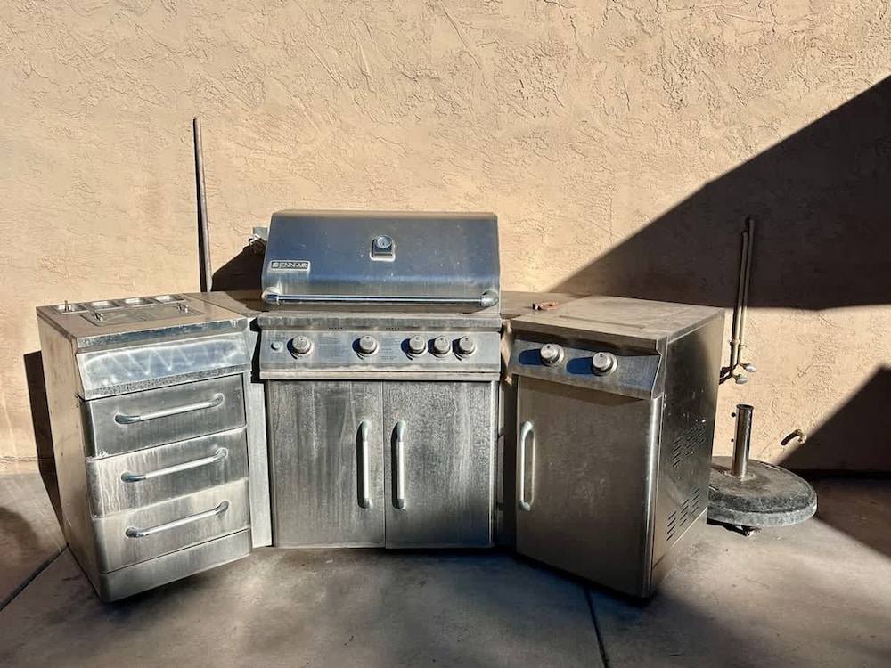 Crestview Oceanside - Family-friendly Private Yard