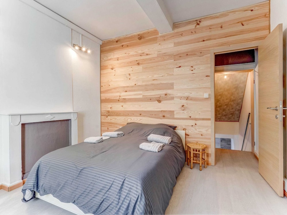 Cosy Holiday Home in Hastiere With a Terrace
