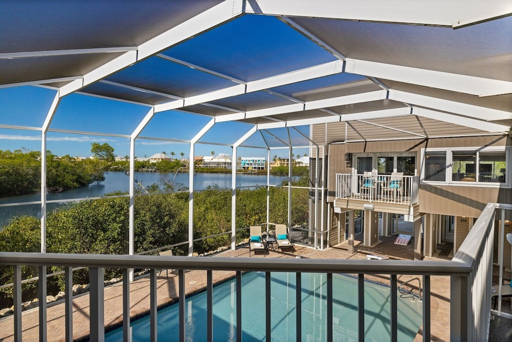 21381 Widgeon Point 6 Bedroom Estate