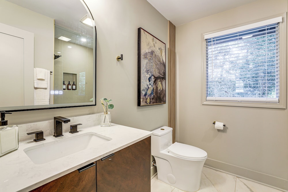Close to Decatur Square: Family Home w/ Deck!