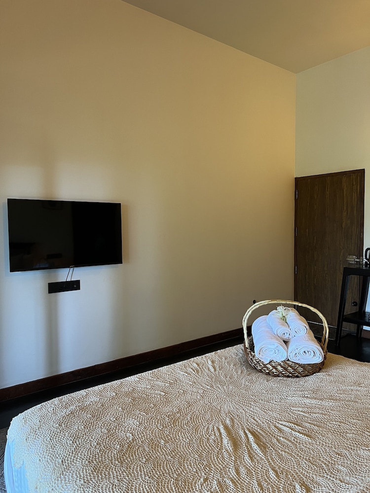 Calithra Boutique Resort