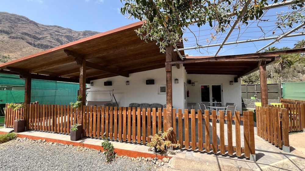Large Country House Near Maspalomas & Fataga