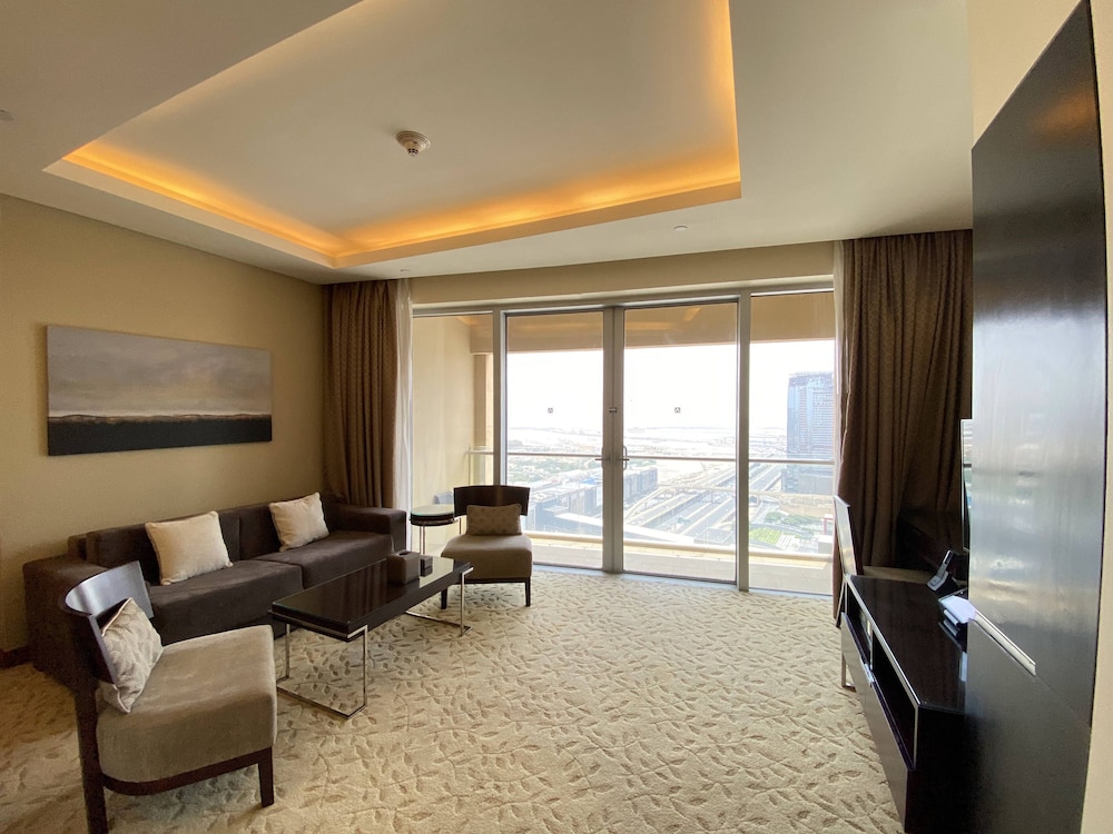 Lux BnB Address Dubai Mall Skyline Views