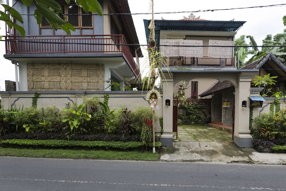 Murni's Villa Ligondi
