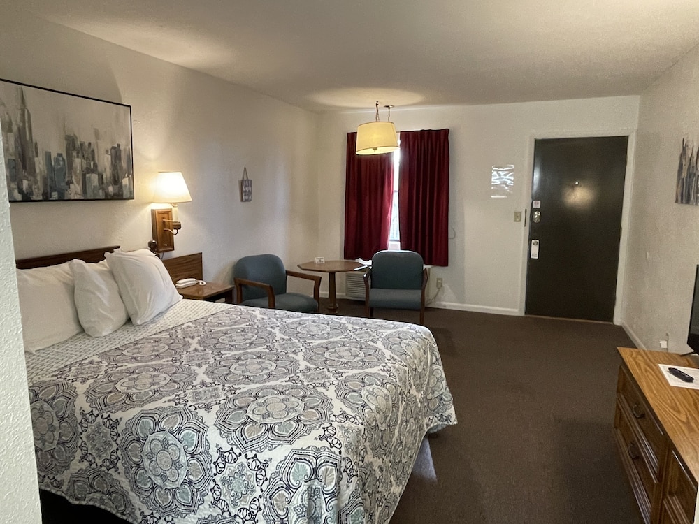 Scottish Inns Osage Beach