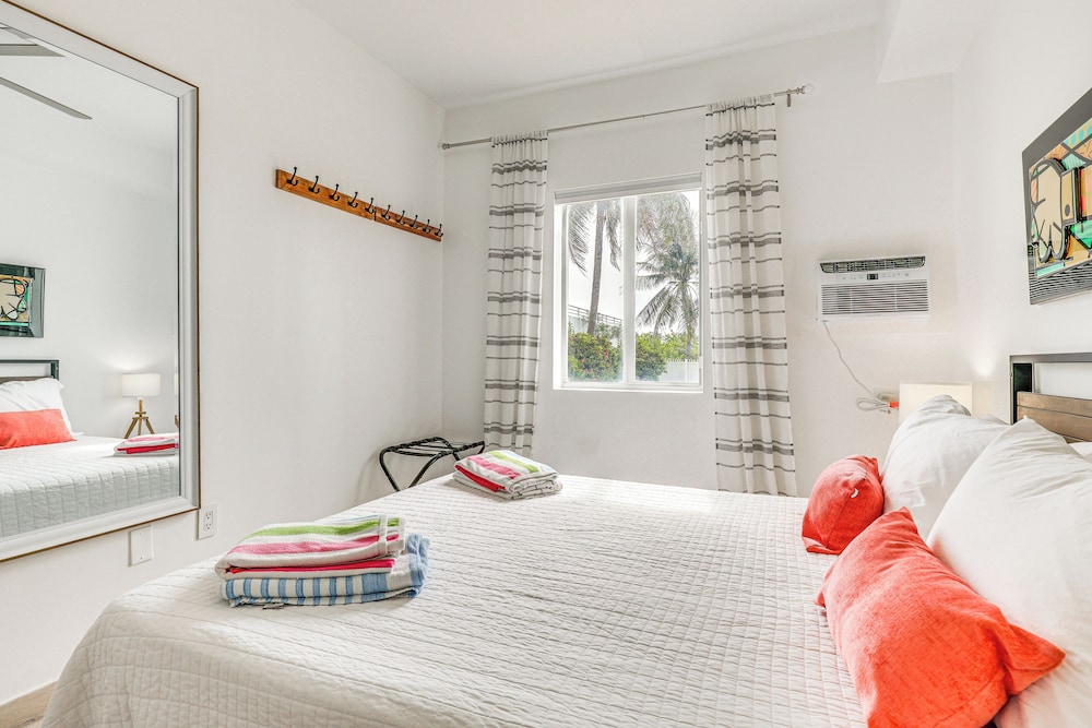 Cozy Miami Beach Apartment < 1 Mi to Ocean!