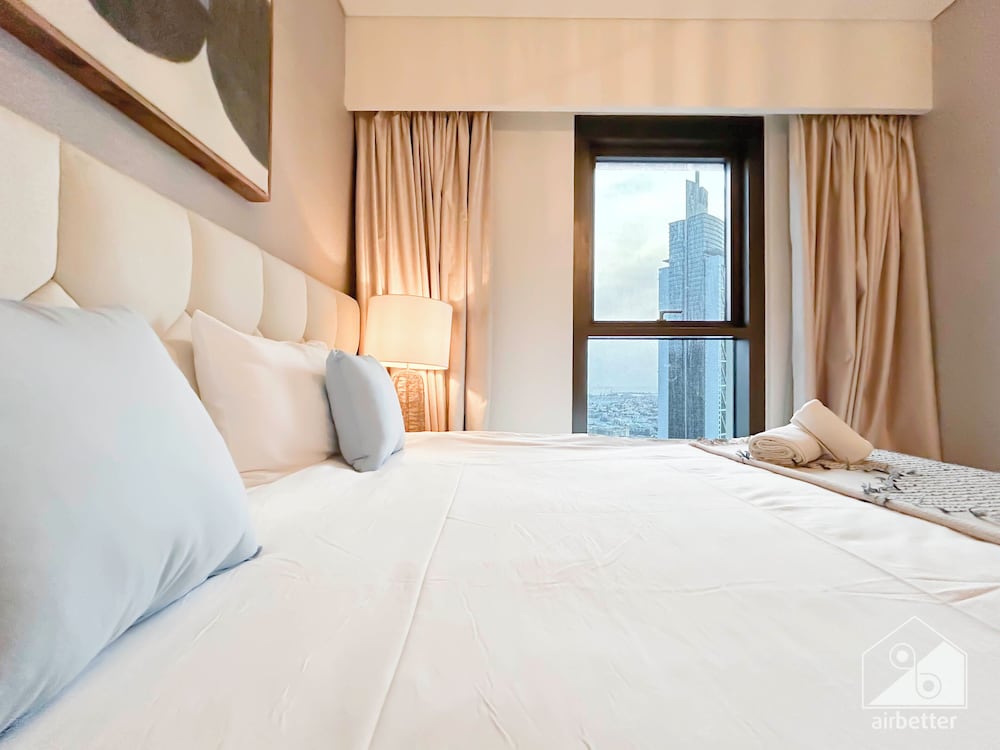 Luxury at Burj Crown Downtown Balcony & View