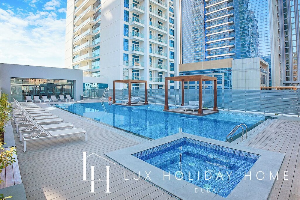 LUX The Ultimate Marina View Suite