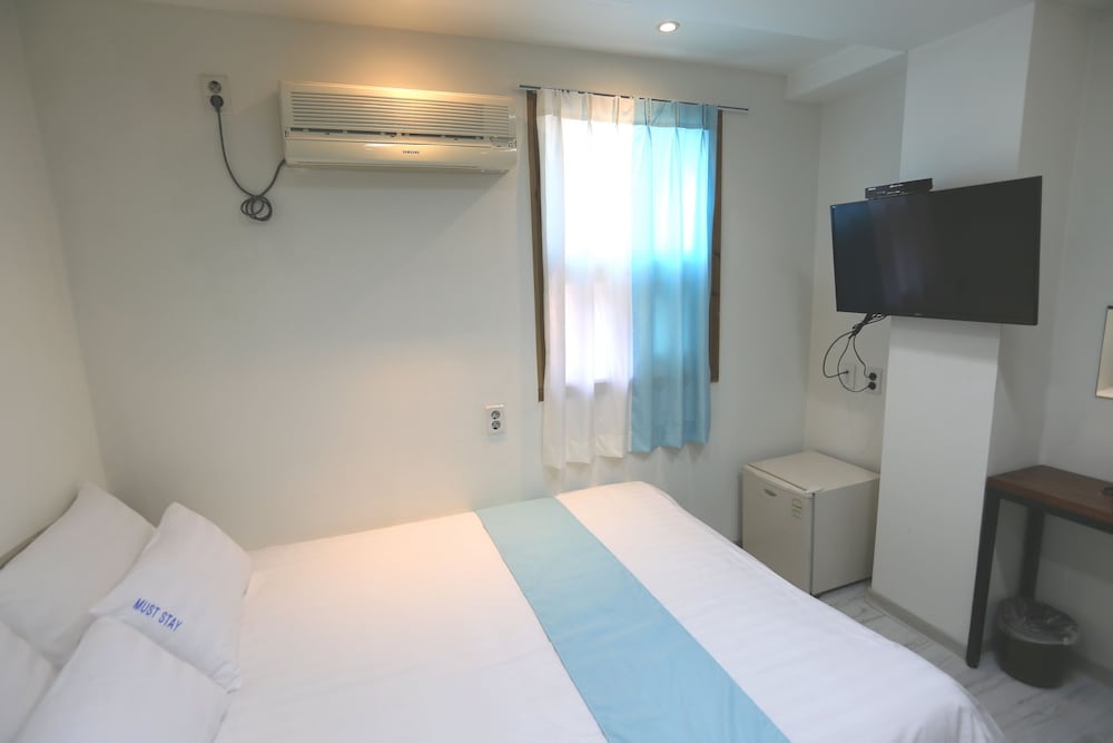 Must Stay Hotel Myeongdong