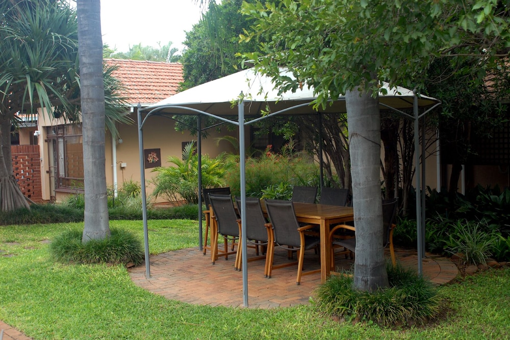 Selati 103 Guest Cottages