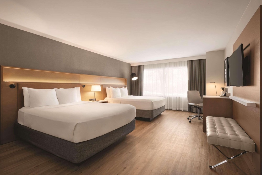 Green Bay Vacations - Oneida Casino Hotel - Property Image 30