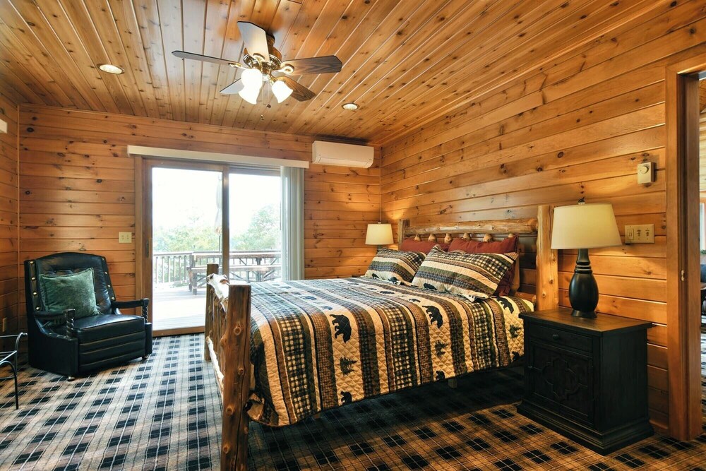 Majestic Moose Lodge