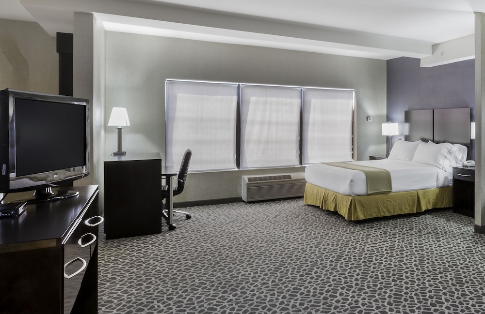 Holiday Inn Express Hotel Suites Mt. Holly, an IHG Hotel - Property Image 30
