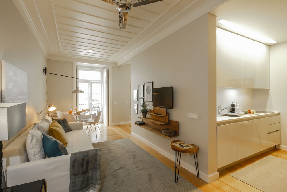 Bairro Alto Apartments by linc