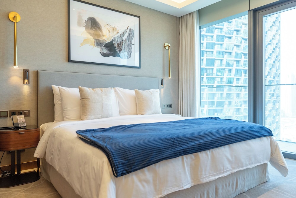 Address Residences Dubai Opera - Burj Khalifa City Views 2 & 3-Bedroom Apartment 1 minute walk to Burj Khalifa, Dubai Mall, Dubai Fountain by Heaven Crest