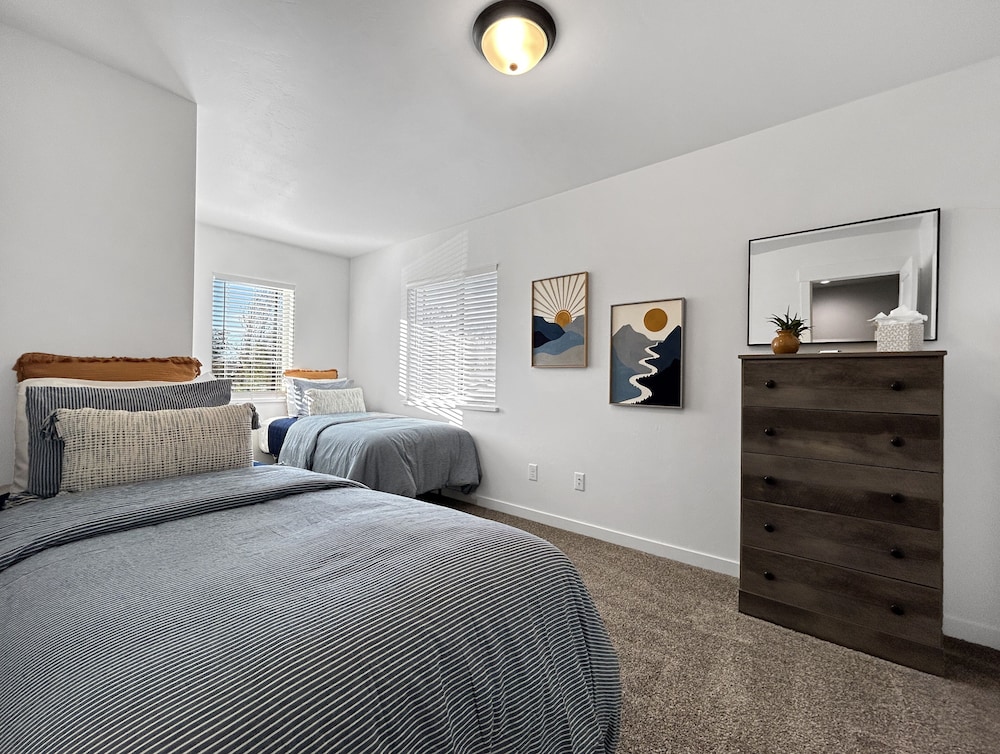 The Maverick Haus 3 Bedroom Townhouse