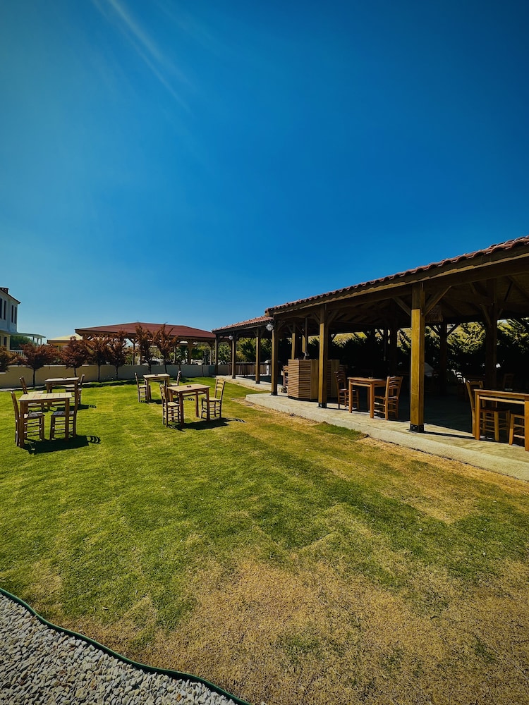 Bozcaada Arcadia Hotel - Image 5