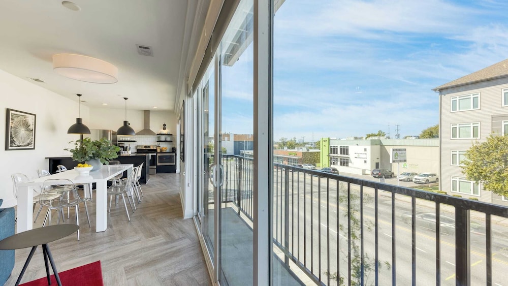 The Carter by Avantstay 3rd Floor, 15 Bedrooms