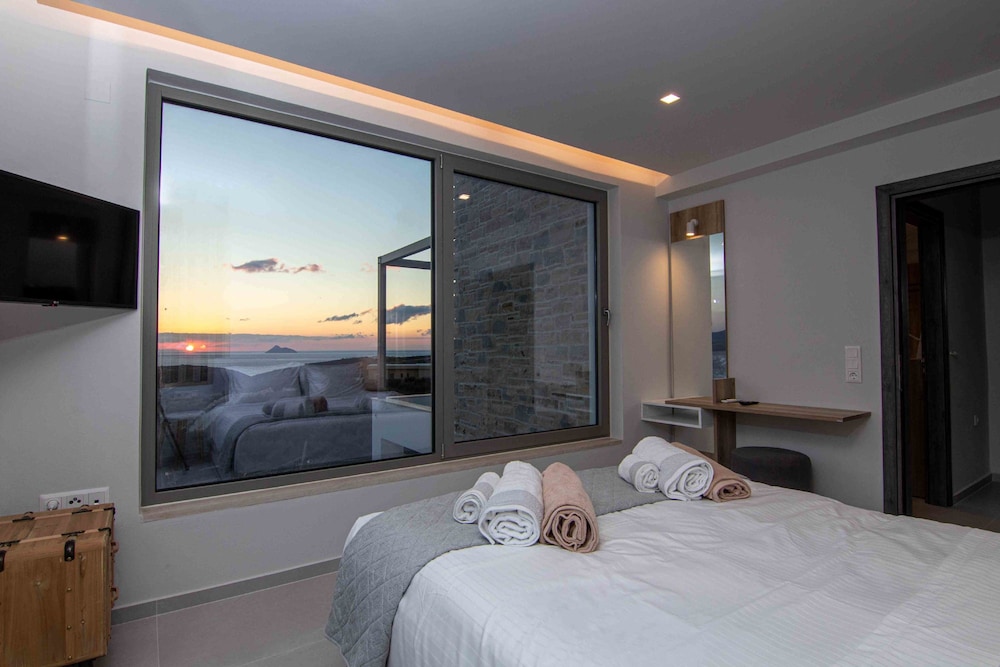 Crete Villa Paseathea Luxurious Pool Getaway