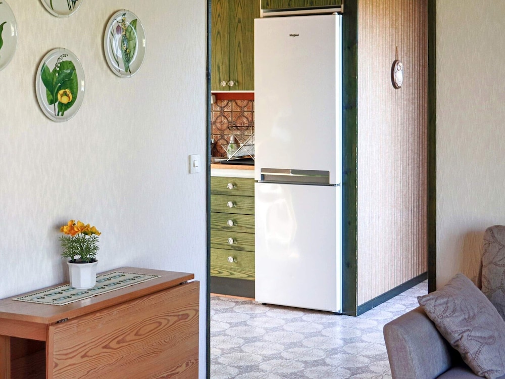 6 Person Holiday Home in Skummeslovsstrand