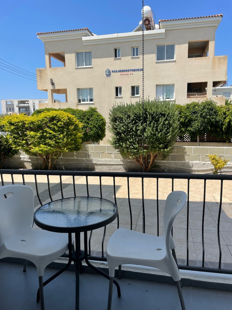 Suite 004 at Valentina Apartments Paphos Cosy Comfort for Two