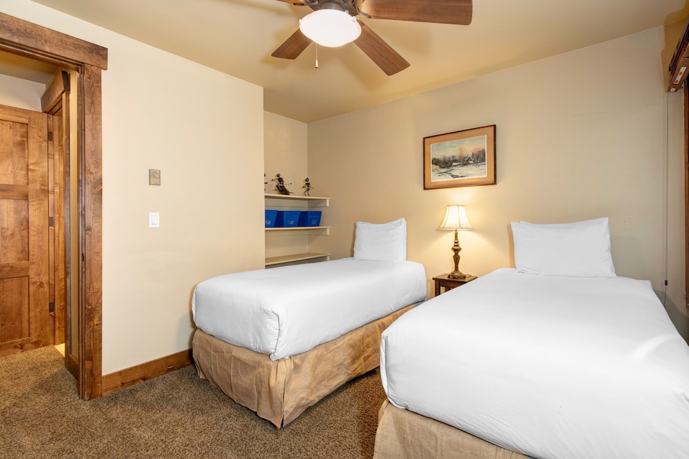 Park City Ski Resort - Snow Flower Vacation Homes