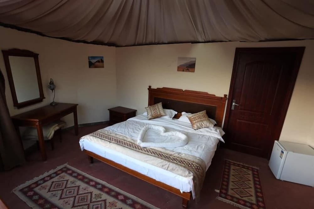 Yasmina Luxury Camp view 4