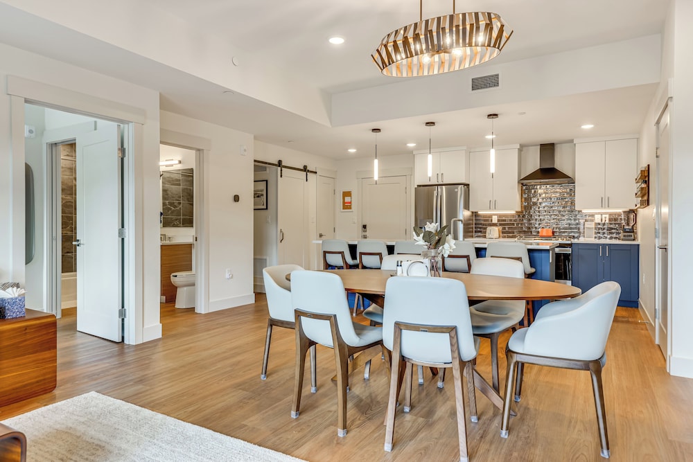 Mountain-view Condo in Downtown Winter Park!